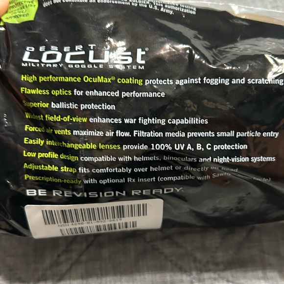 New in packaging, desert locust military goggle system from Revision. - Picture 2 of 7